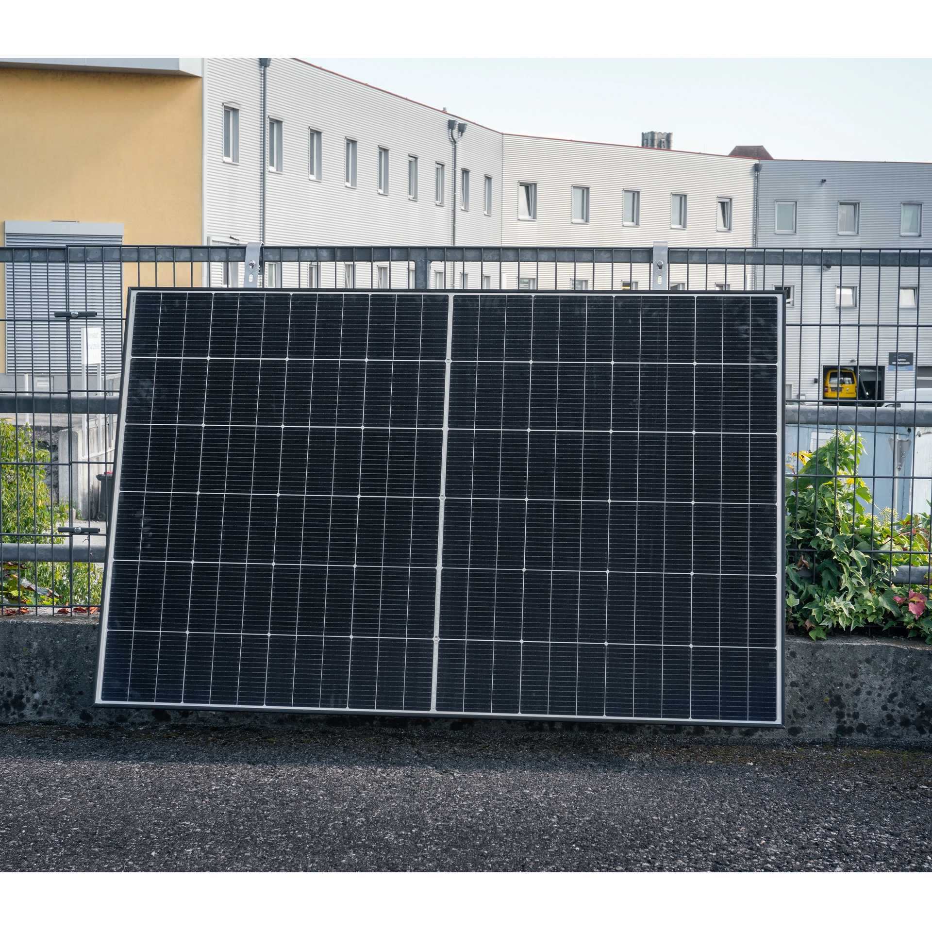 Balkon PV Montageset neigbar Balkon PV Montageset neigbar